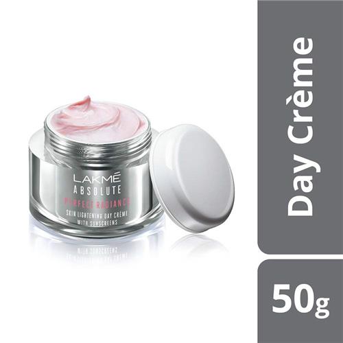 LAKME PERFECT RADIANCE DAY CREME.